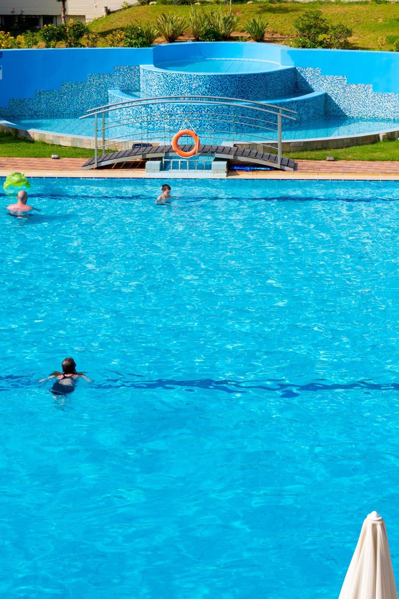 Pegasus Hotel Stalos Bagian luar foto